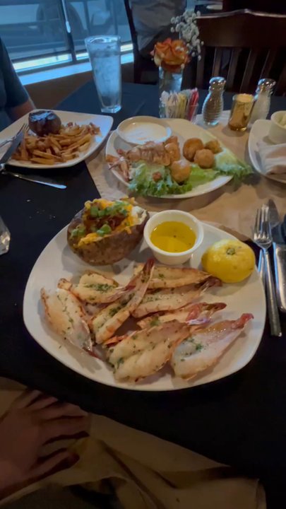 Beehive Restaurant - Shrimp scampi, sirloin steak and fries. Fried mushrooms. - Steakhouses Near Me - Abilene, Texas