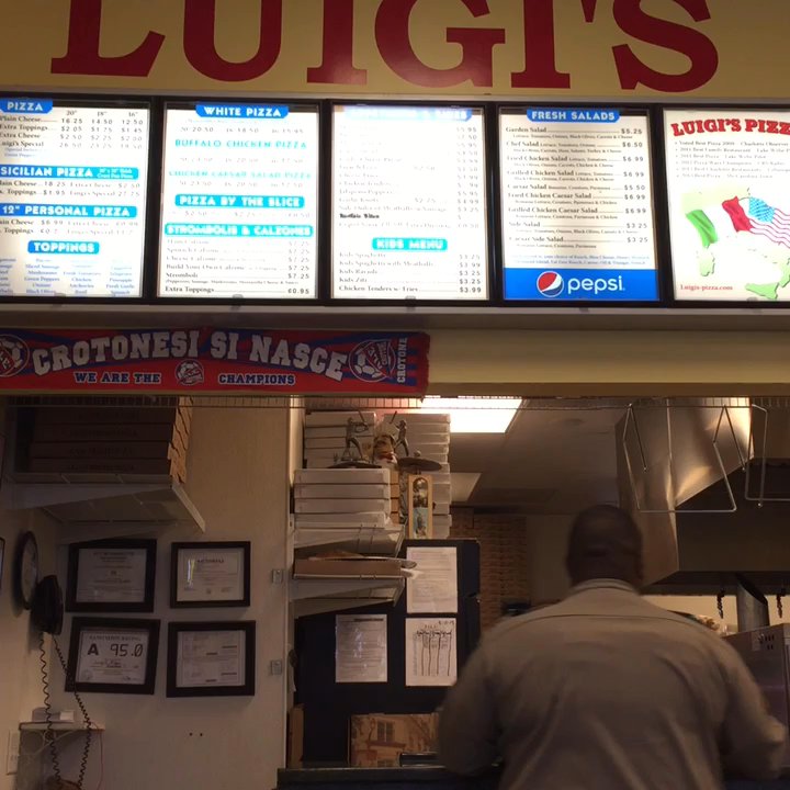 Luigi's Pizza - Inside - Pizza Near Me - Charlotte, North Carolina