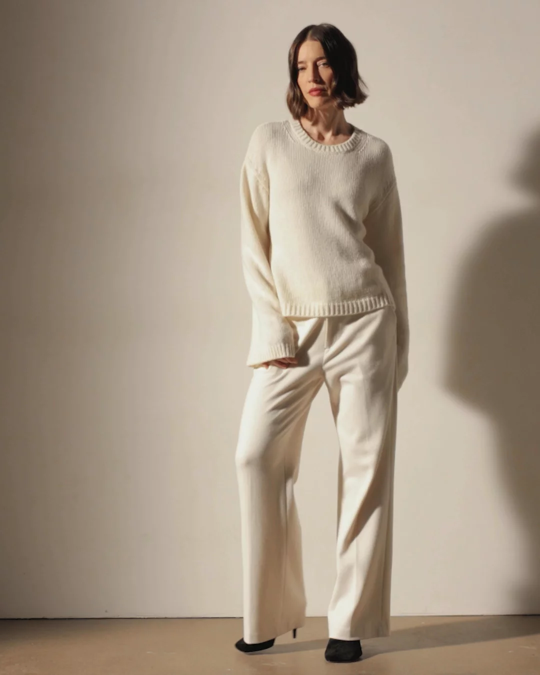 Chunky Italian Spun Cashmere Crew - Ivory | James Perse Los Angeles