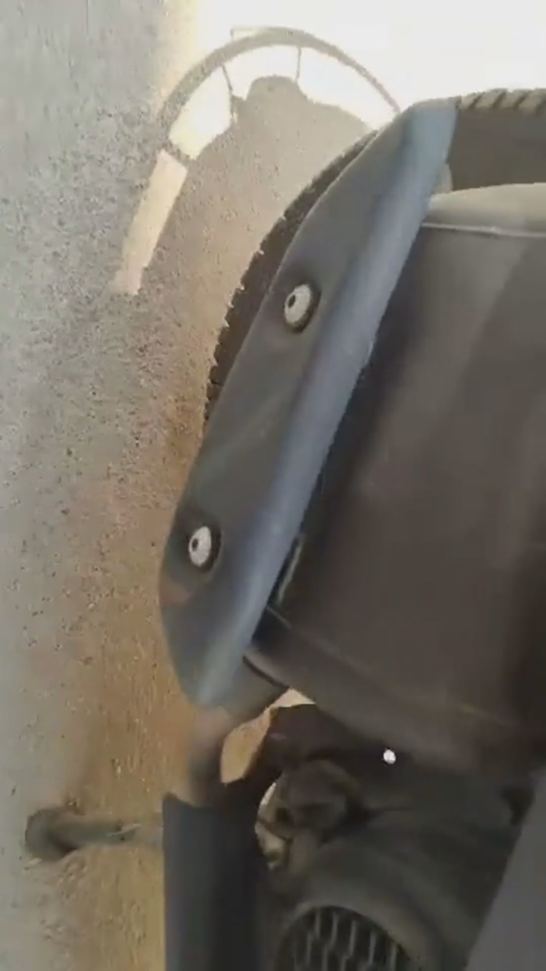 Walk-around video thumbnail