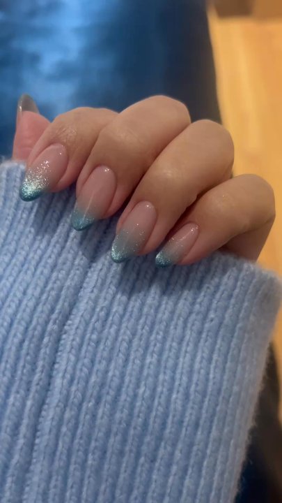 Lux Nail Studio - Nail Salons Near Me - Los Angeles, California