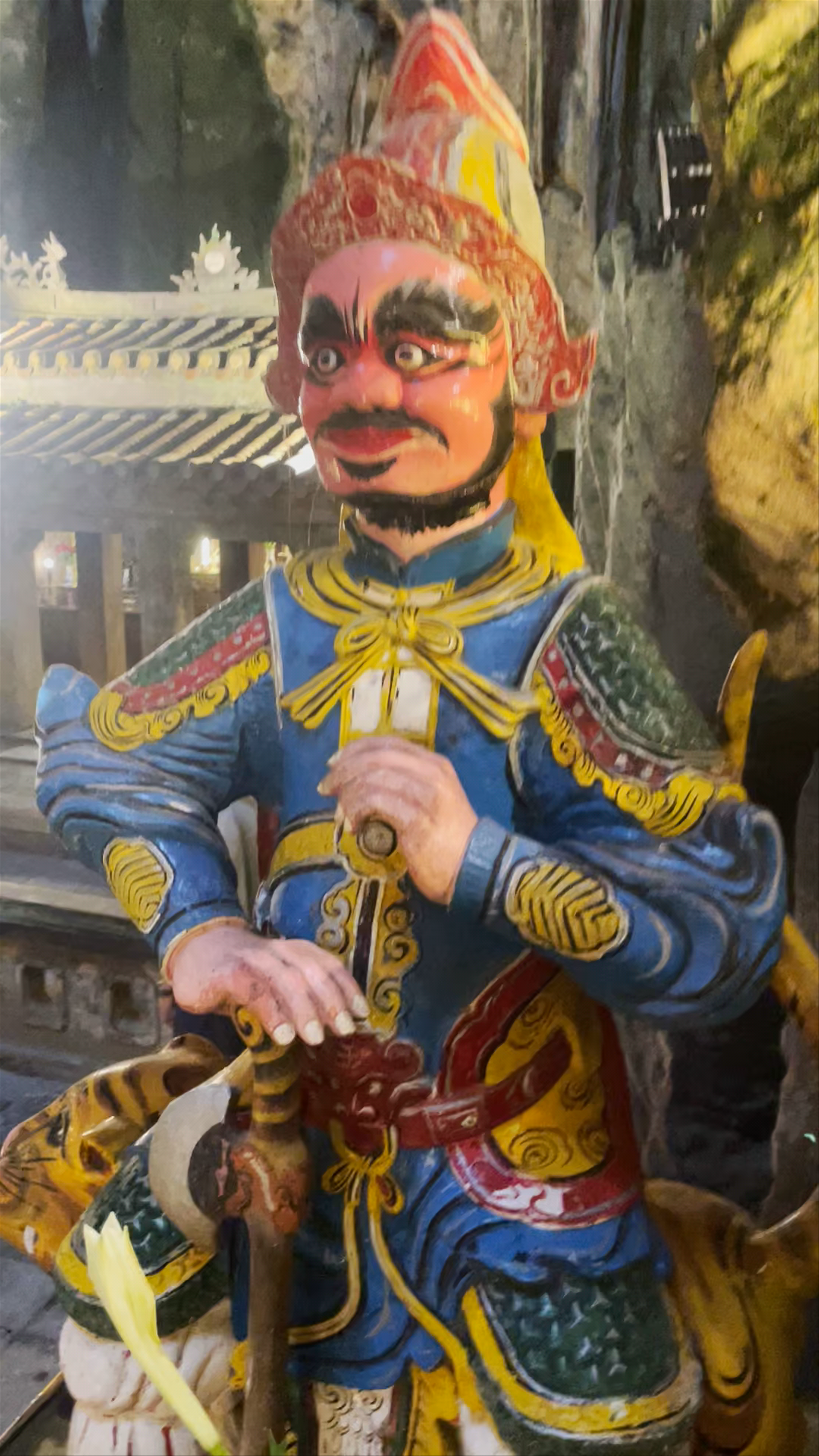 Huyen Khong Cave