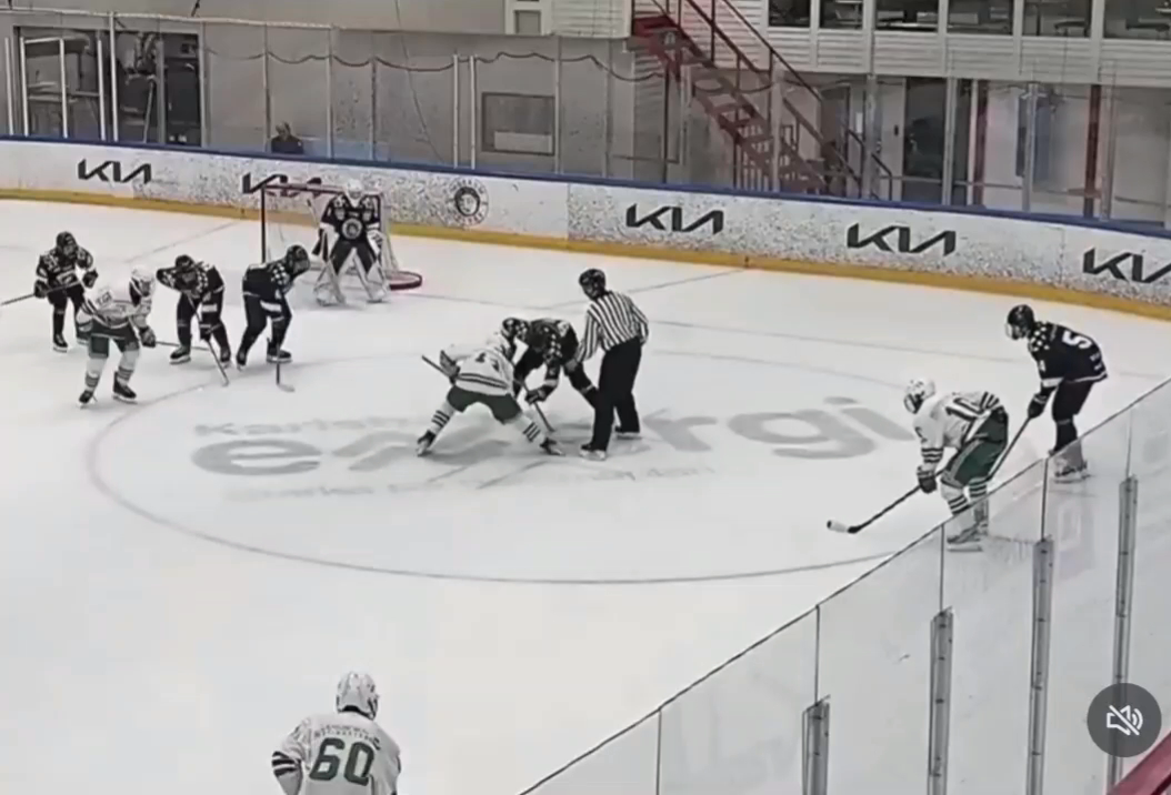 Elias Malashkoff's Game-Winning Deflection for Rögle BK U18