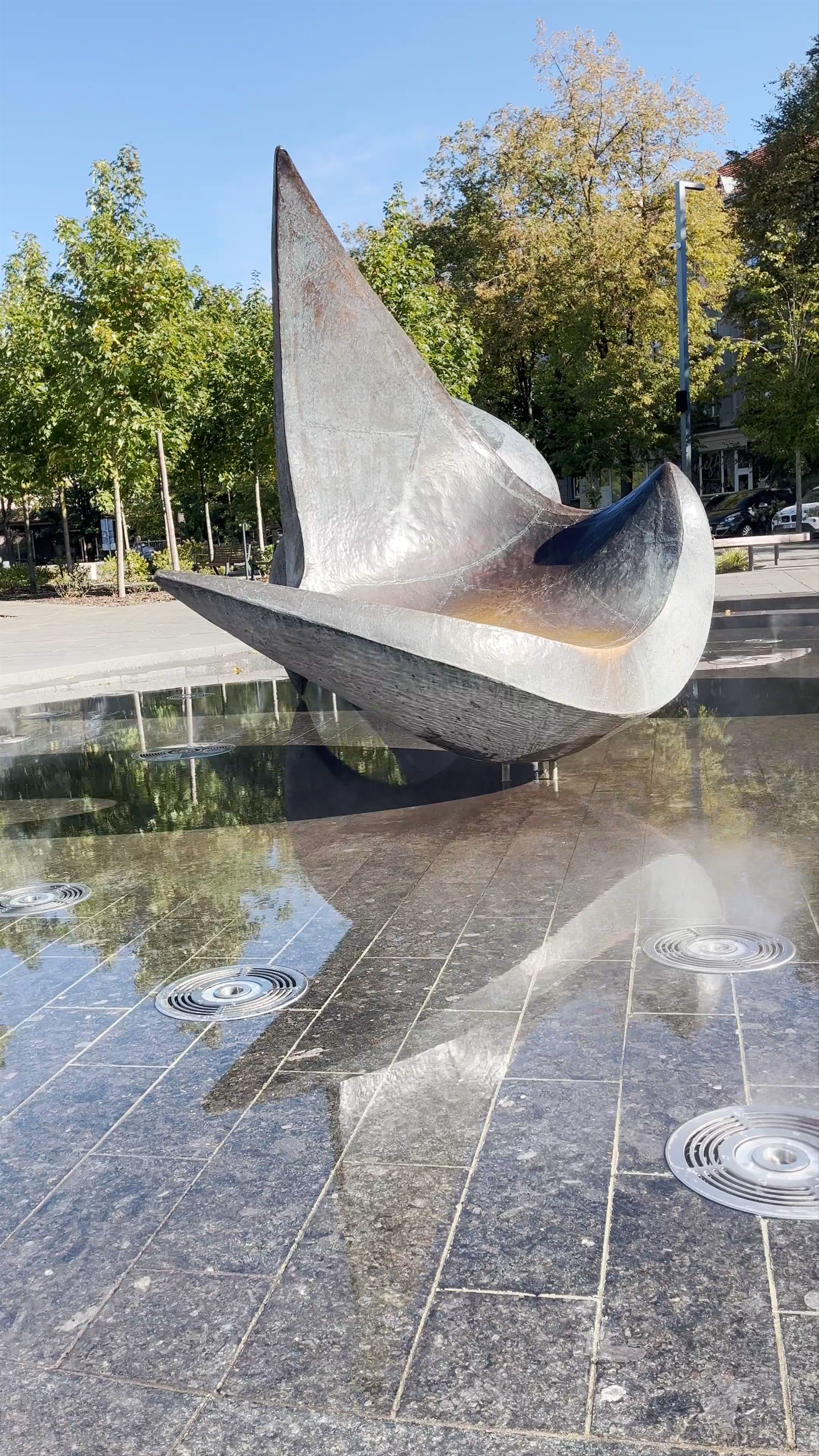 Three Birds Fountain