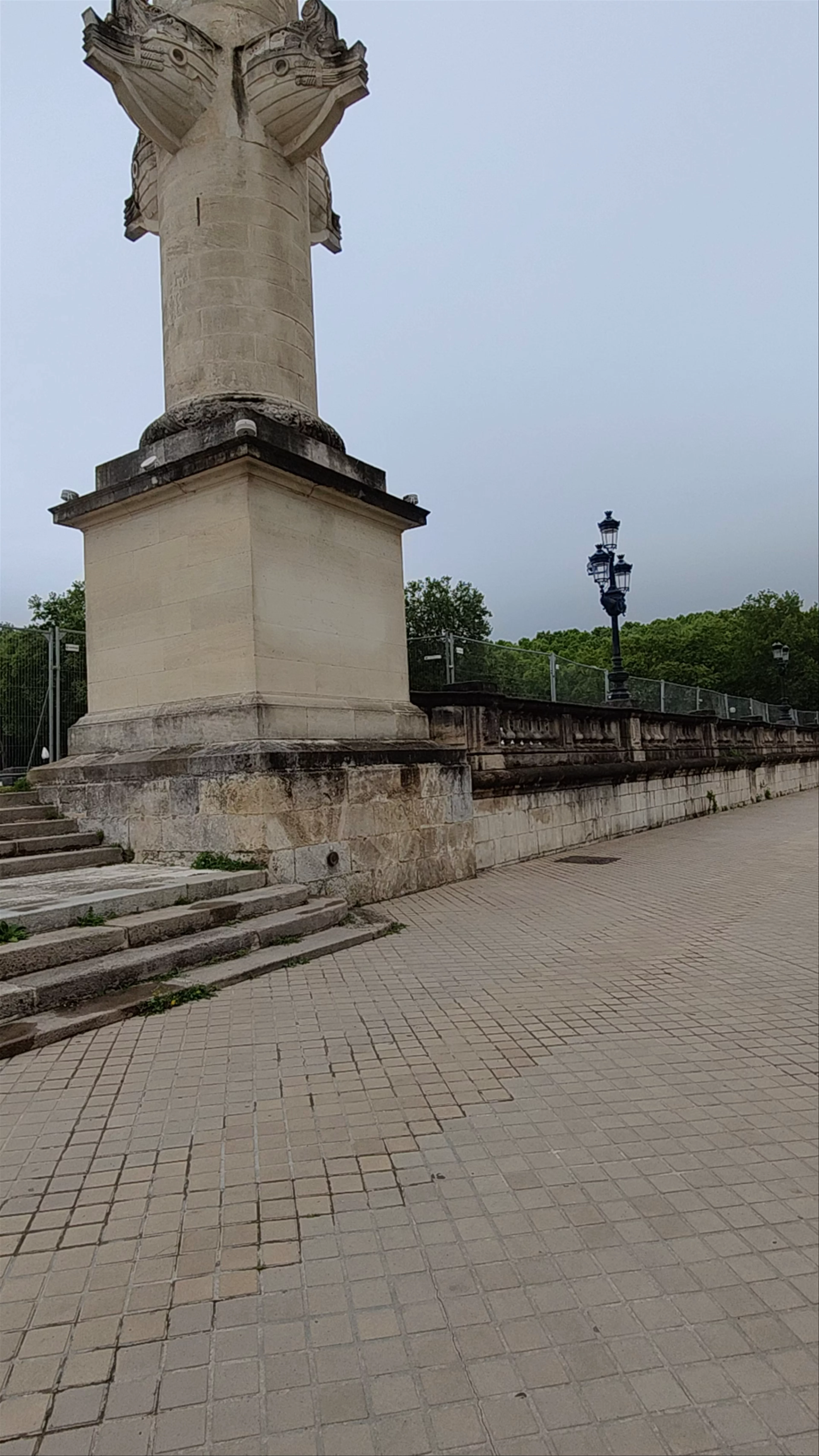 Colonnes Rostrales