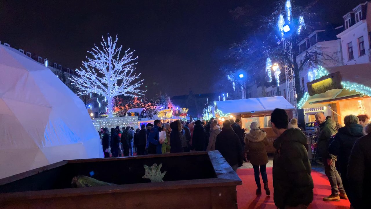 Plaisirs d'Hiver - Christmas Markets Near Me - Brussels, BRU