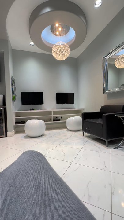 Premier Smiles Dentistry - Amazing and clean atmosphere waiting area - Cosmetic Dentists Near Me - Cypress, California
