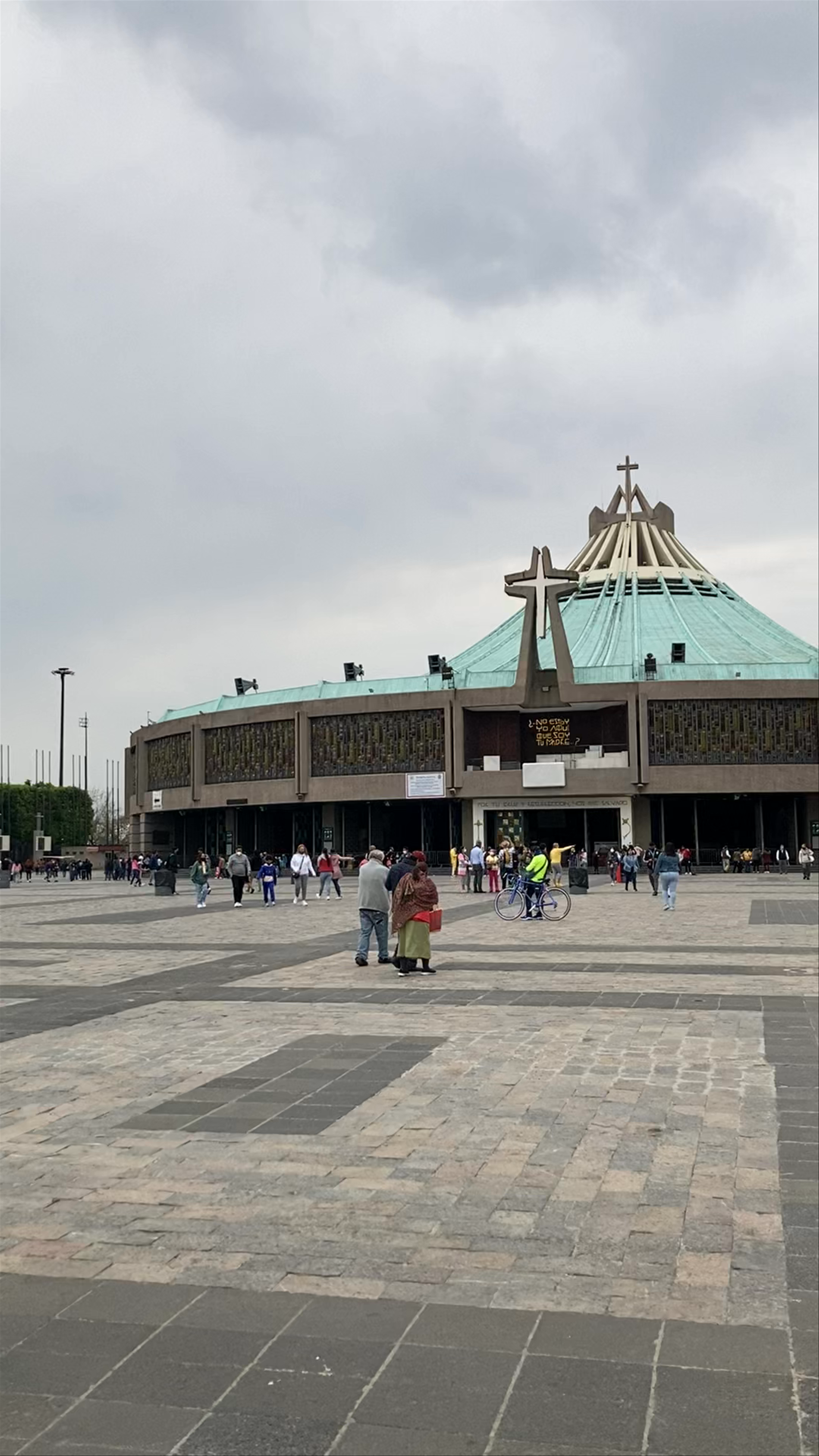 Insigne y Nacional Basílica de Santa Maria de Guadalupe