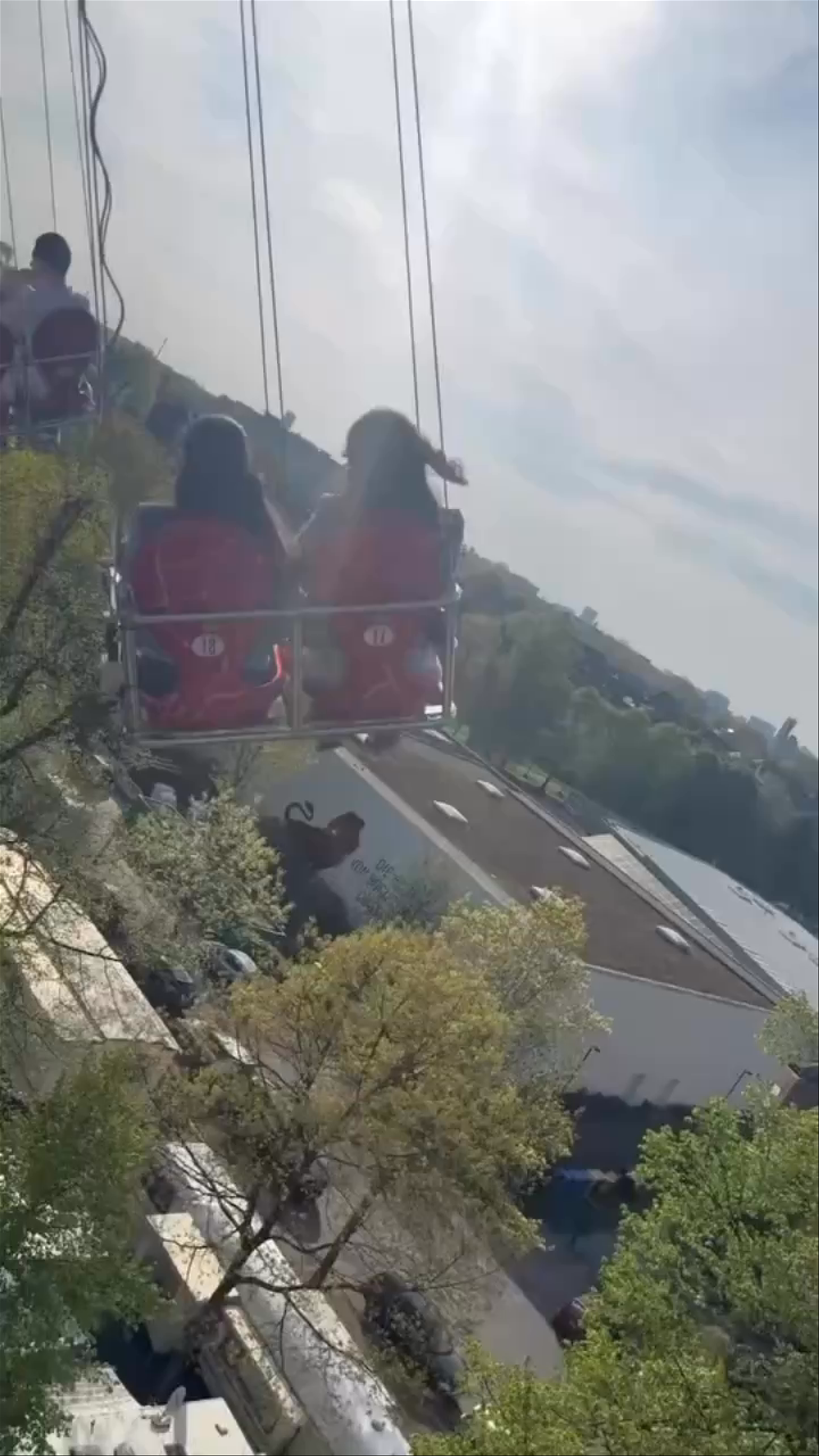 Osterkirmes Düsseldorf: Thrilling Fairground Fun in North Rhine-Westphalia