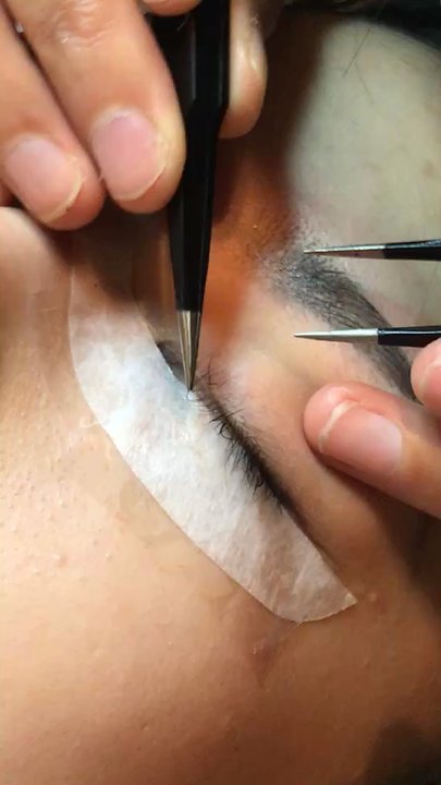 Otto Threading salon - Sbe is really good at it！ - Eyelash Service Near Me - Parkland, Washington
