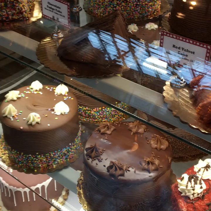 Carlo's Bakery - Bakeries Near Me - Uncasville, Connecticut