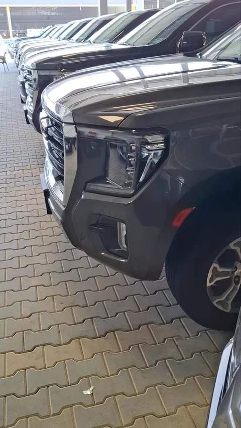 جي ام سي يوكن SLE 2021