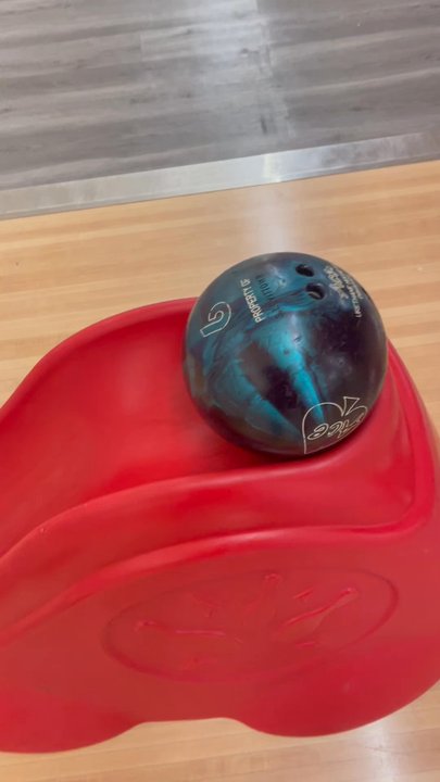 Levittown Lanes - Bowling Near Me - Levittown, New York