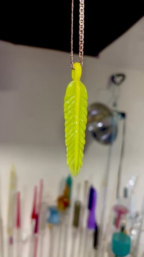Preview pic of Stardust over Roswell leaf pendant