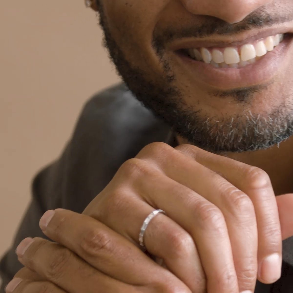 The Baguette Bar Band | Baguette | 18k | Yellow Gold | bandStyle: full