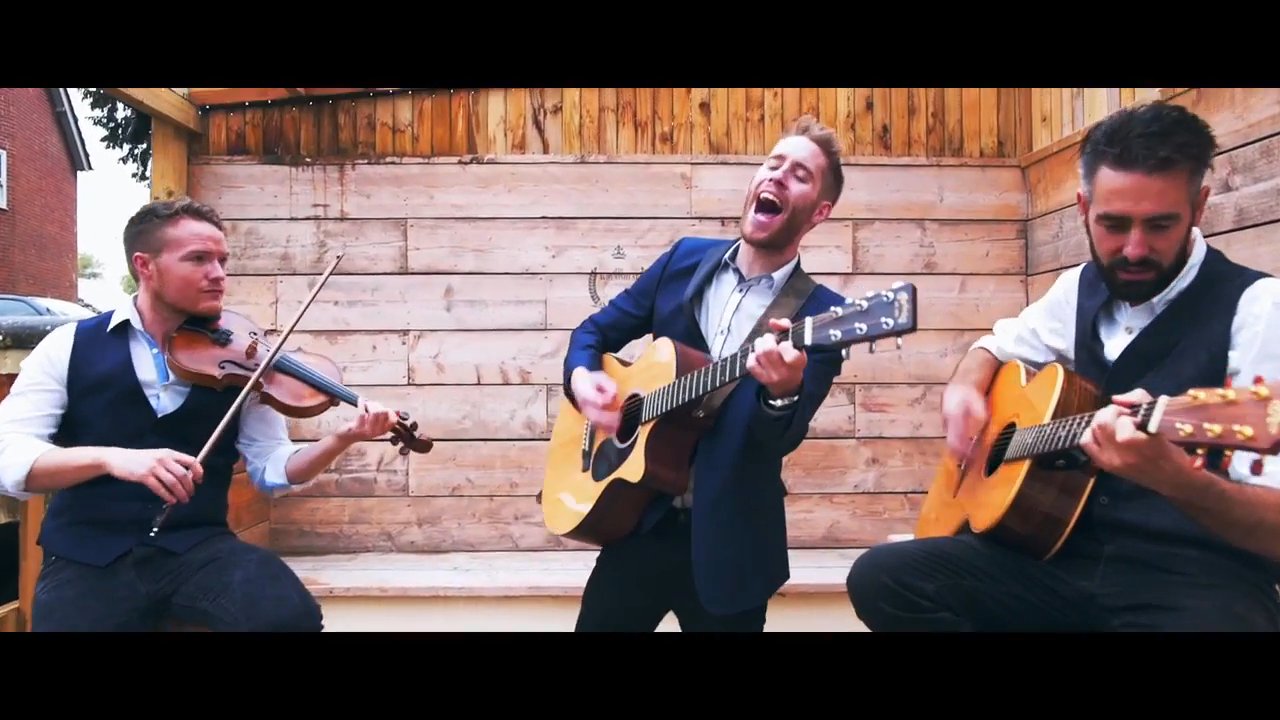Wandering Three – Don't Look Back In Anger - video