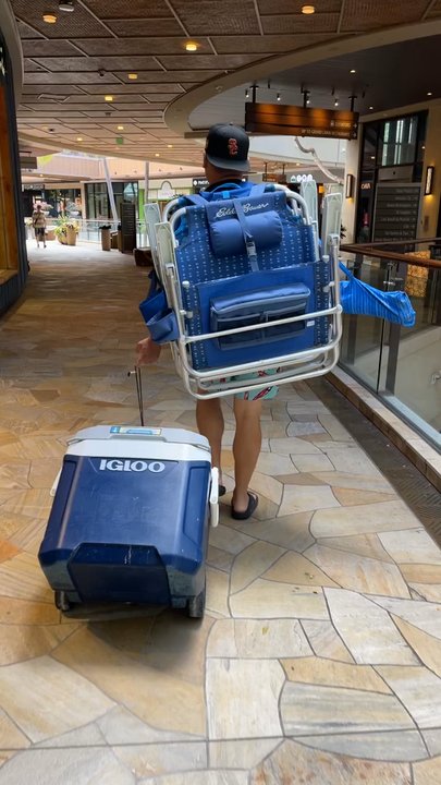 Surf Waikiki - Vinnie's work of art to help anyone carry out all the items on their own! - Beach Equipment Rentals Near Me - Honolulu, Hawaii