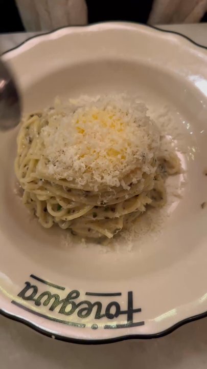 Foiegwa - The pasta was so so good...just look at that egg pop perfection - French Near Me - Montreal, Quebec