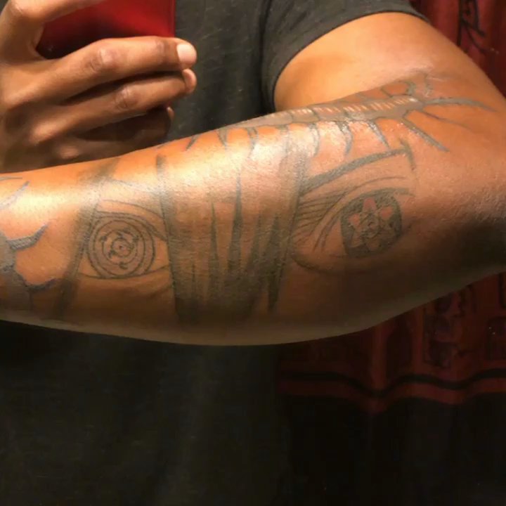 Red Octopus Tattooing - It only allow 12s but its a centipede free hand by rozi - Tattoo Near Me - Hyattsville, Maryland