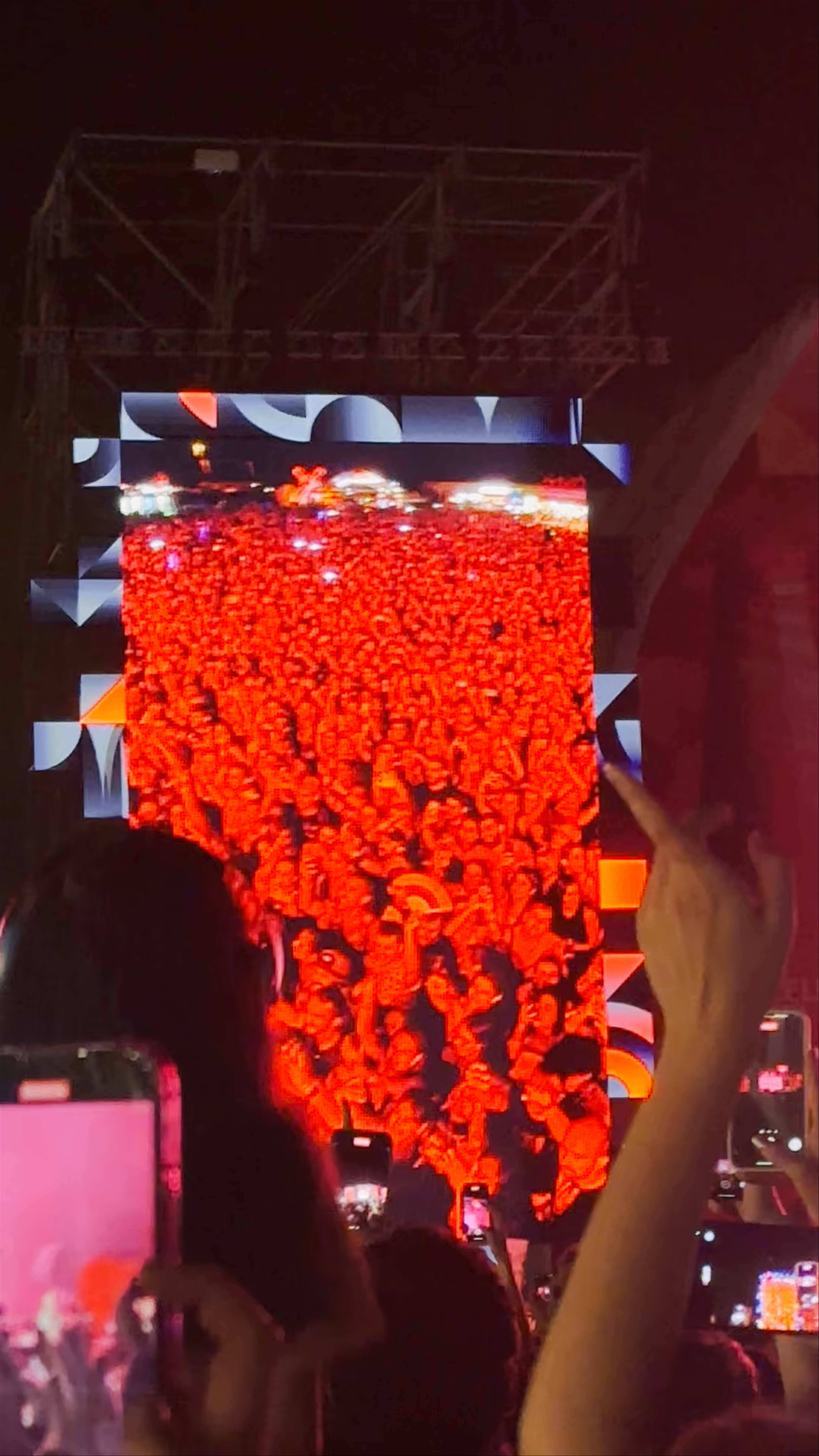 Festival Cruïlla: Electrifying Night Concert in Barcelona