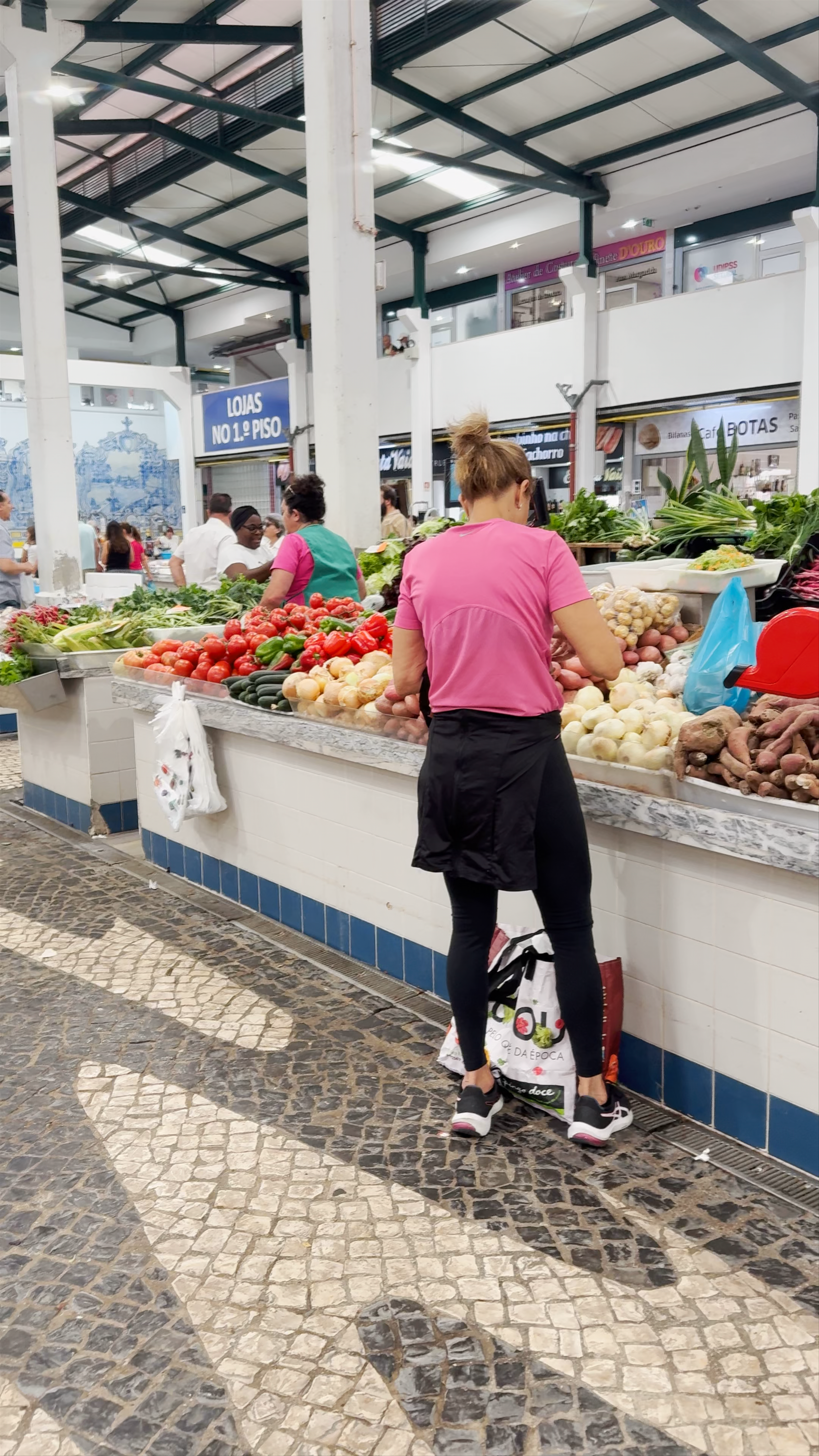 Mercado do Livramento: Colorful Flavors & Local Life in Setúbal