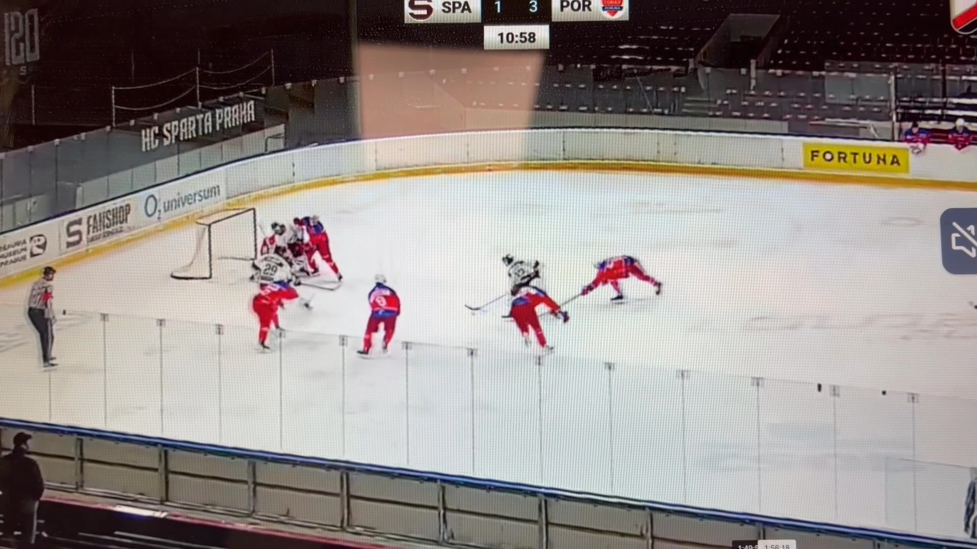 Barnabas Novak's Unforgettable U20 Goal - HC Sparta Praha Highlights