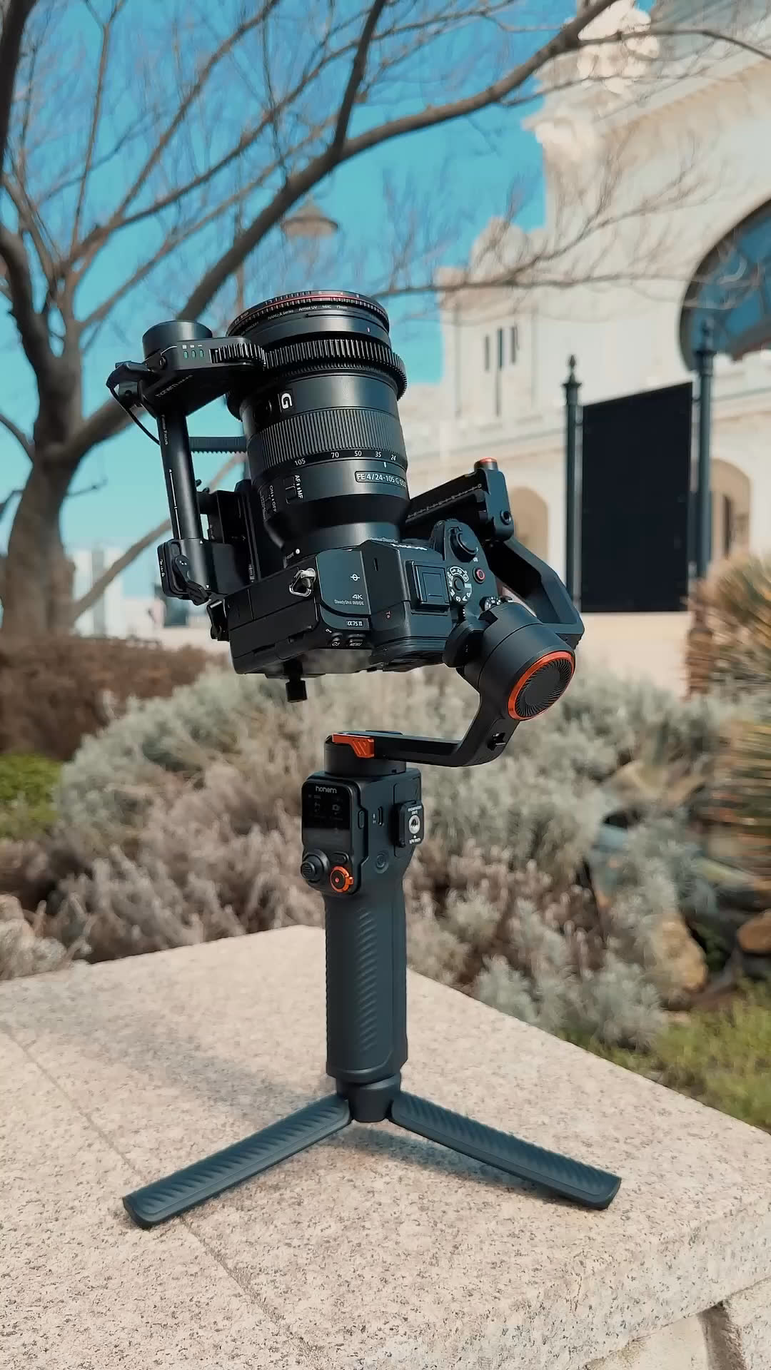 Hohem iSteady MT3 Pro AI Camera/Phone Gimbal Stabilizer.