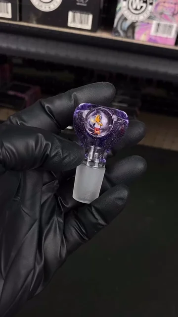 Preview pic of 18mm Single Hole Bowl Slide by Keys Glass