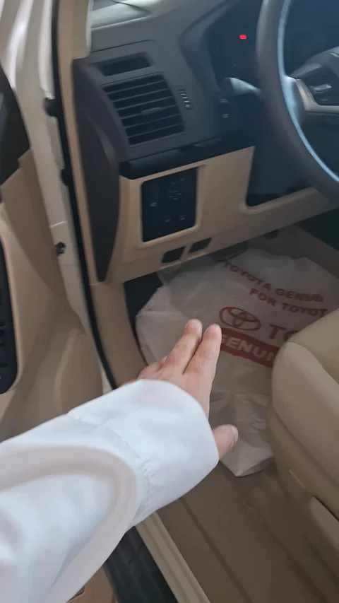 تويوتا برادو TXL 2023