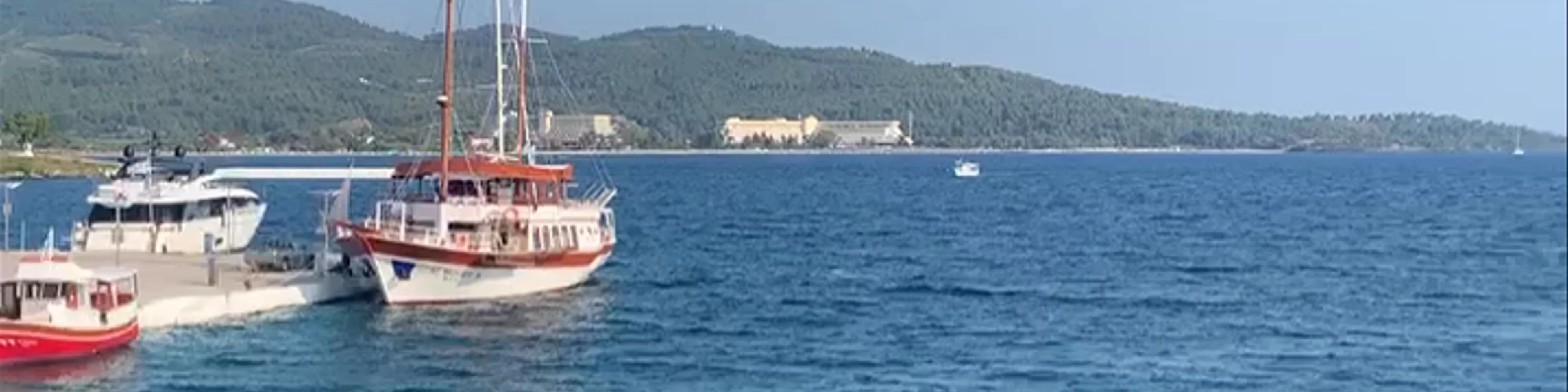 Neos Marmaras Port