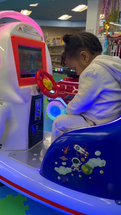 Joyful Palace - They have machines like this for kids to play and it's four coins for one dollar - Indoor Playcenter Near Me - Ridgewood, New York