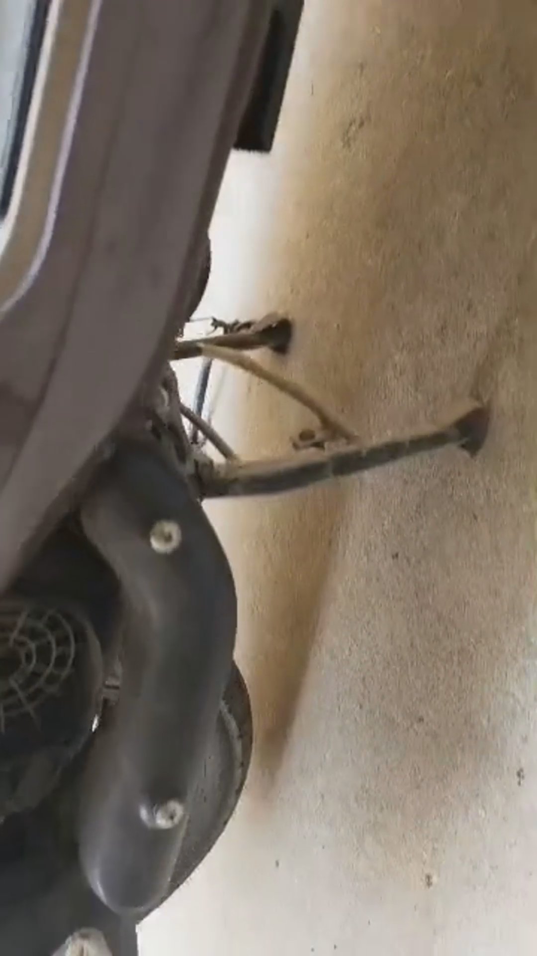 Walk-around video thumbnail