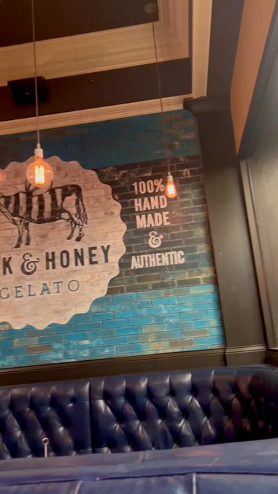 Community Pie - Downtown - Interior sweep - Pizza Near Me - Chattanooga, Tennessee
