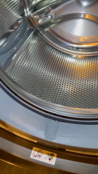 Pieratt's Mt Tabor Rd - This is the oily substance in both drums. - Appliances Near Me - Lexington, Kentucky
