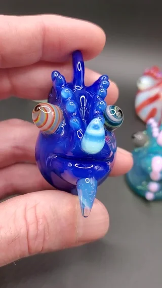 Preview pic of Sonic blue chameleon