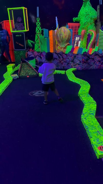 Space Golf - Mini Golf Near Me - Orland Park, Illinois