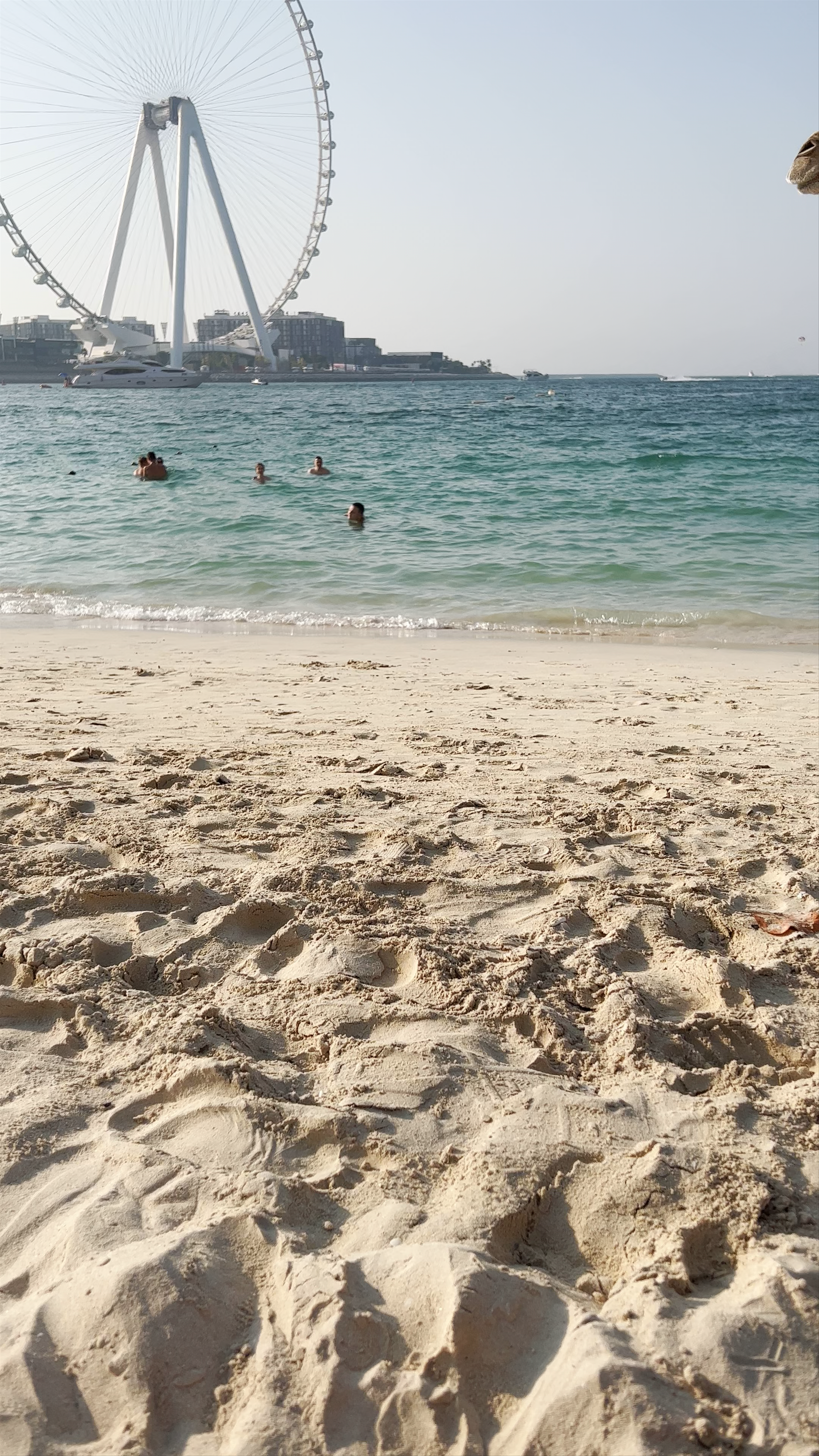 Marina Beach Dubai: Serene Seaside Escape with Iconic Wheel
