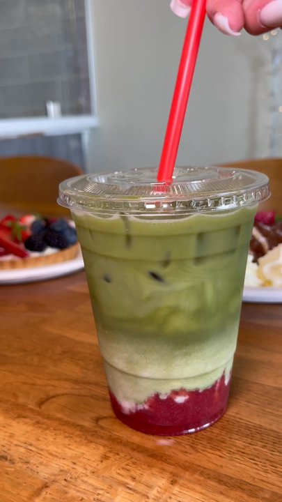 Fraise Cafe - Secret menu item: Strawberry matcha! - Creperies Near Me - Fullerton, California