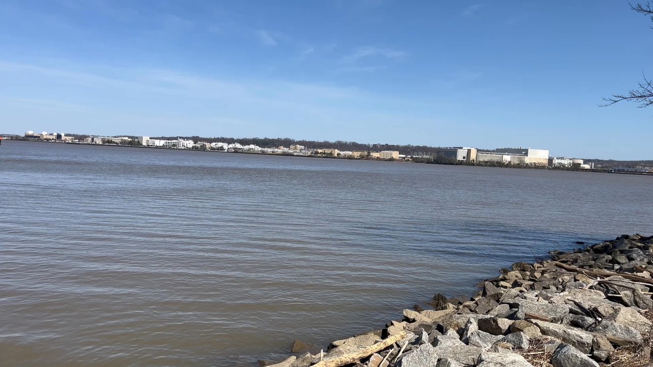 Tide Lock Park - Parks Near Me - Alexandria, Virginia