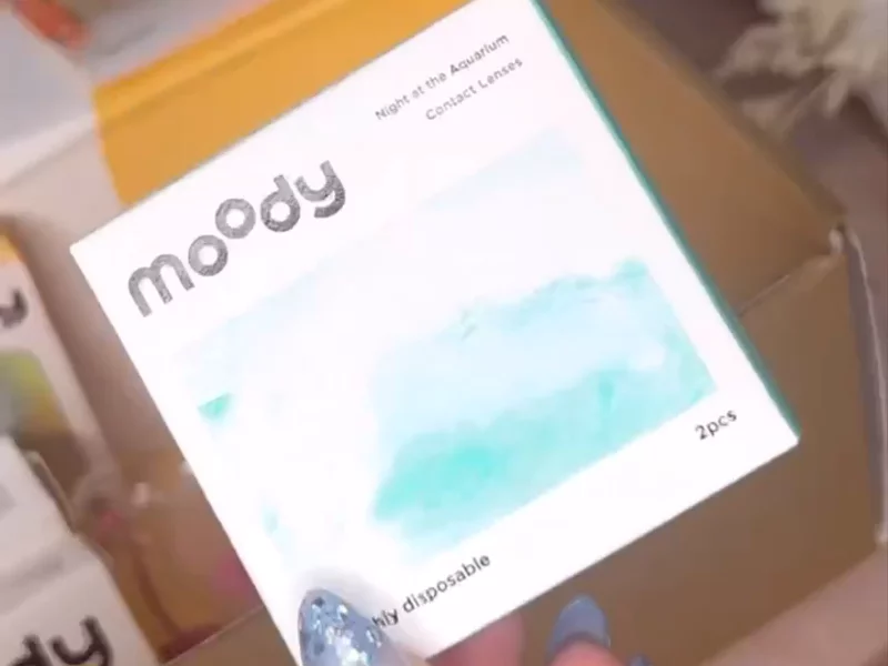 MoodyLenses ASMR Unboxing