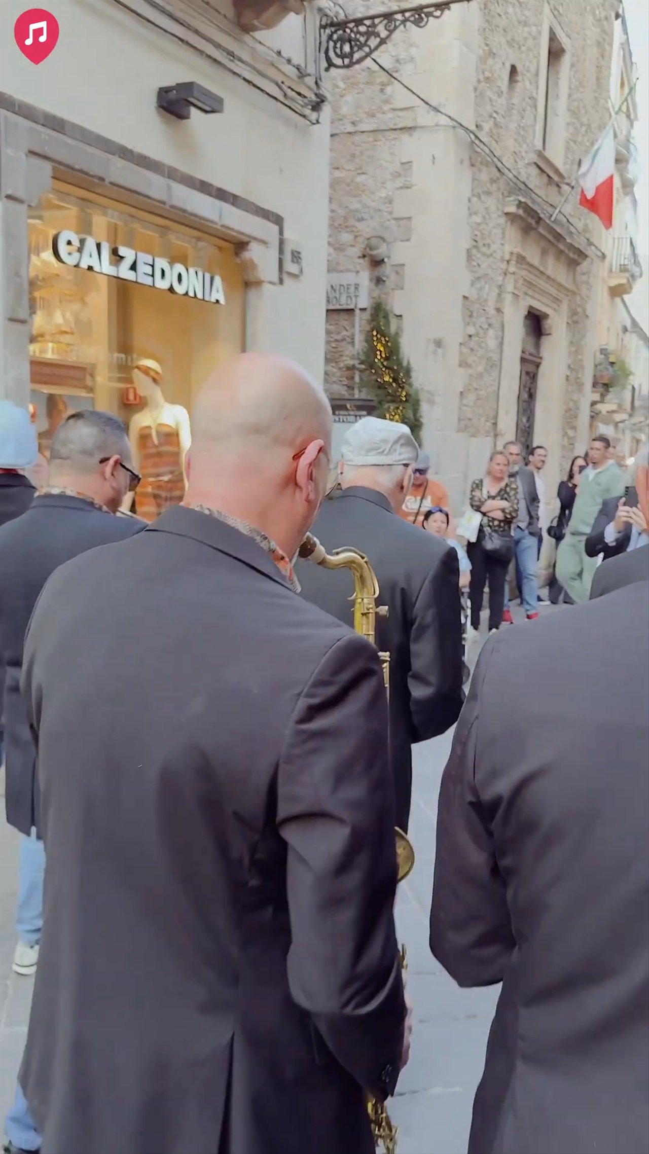 Italian Swing Tap - Roaming Band Live Showreel 2026 - video 2