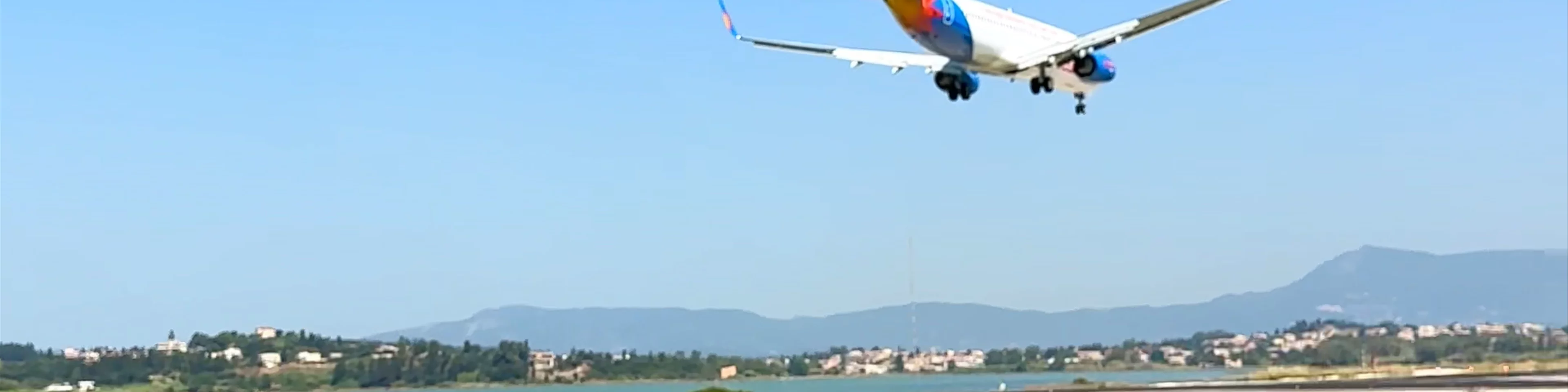 Corfu Airport Planespotting Spot
