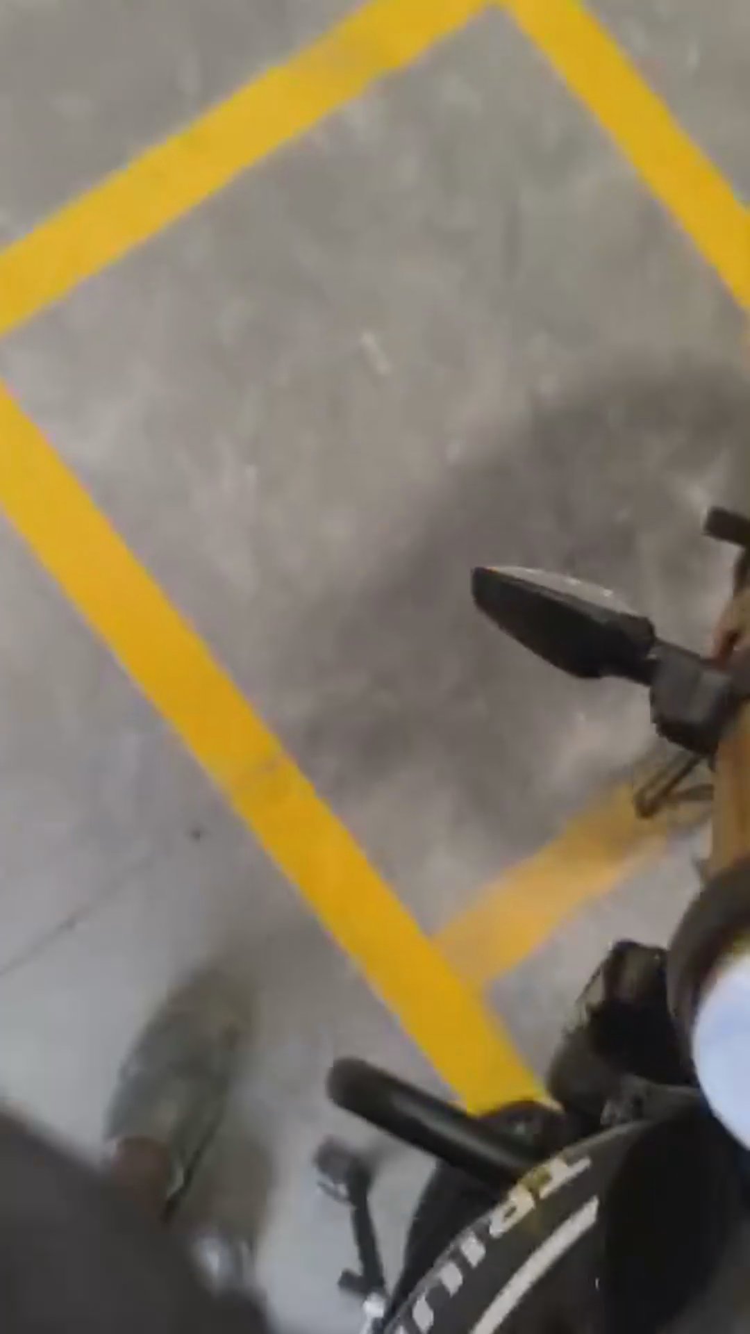 Walk-around video thumbnail
