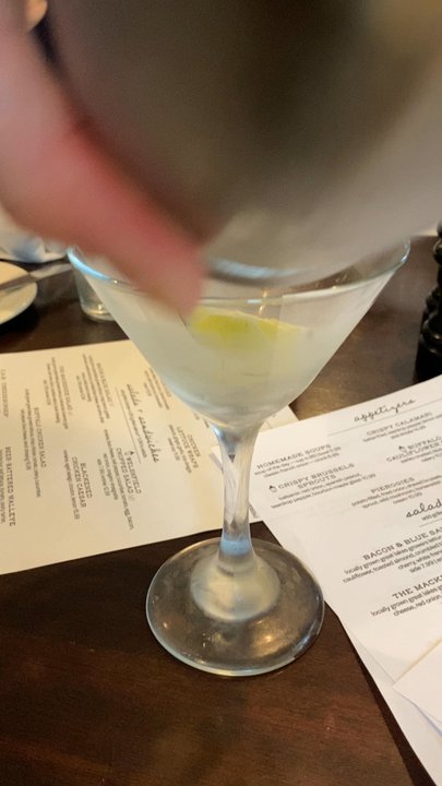 Welsh Field Inn - Pouring of the Ruby Tini - American Near Me - Troy Twp, Ohio
