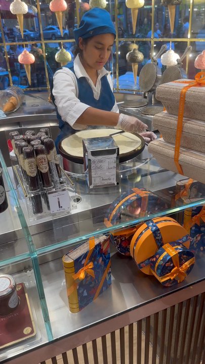 Venchi - Chocolatiers & Shops Near Me - New York, New York
