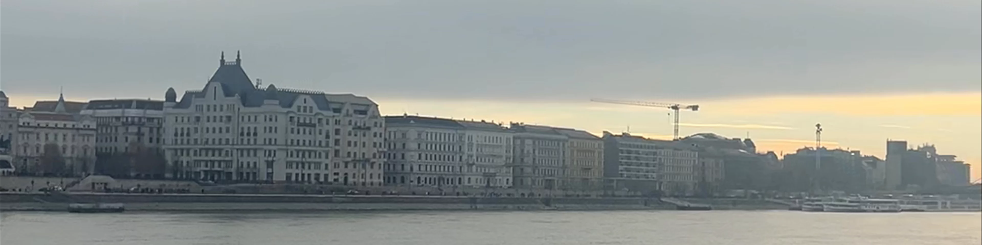  Parliament Viewpoint