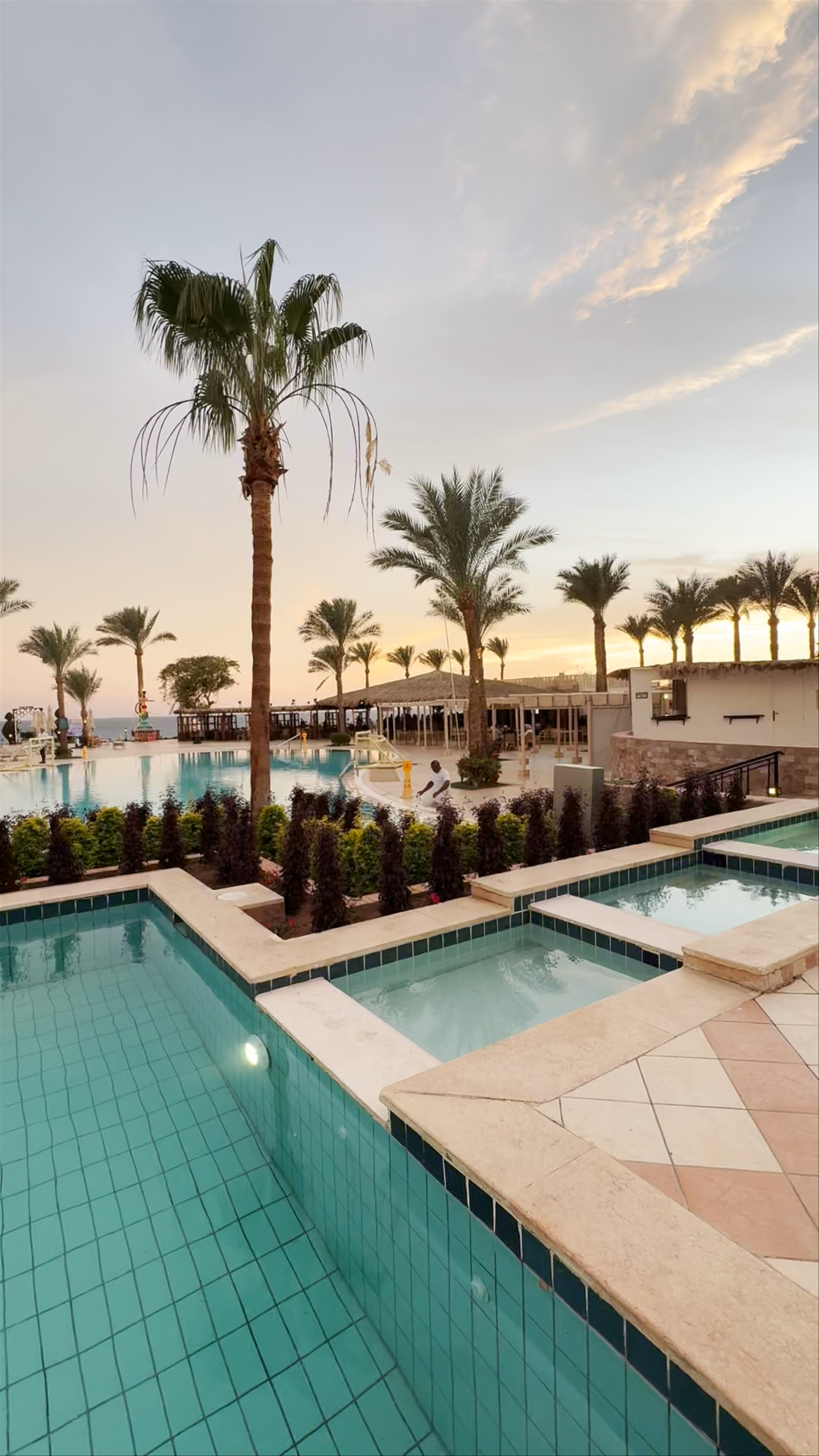 Temple Pool Restaurant