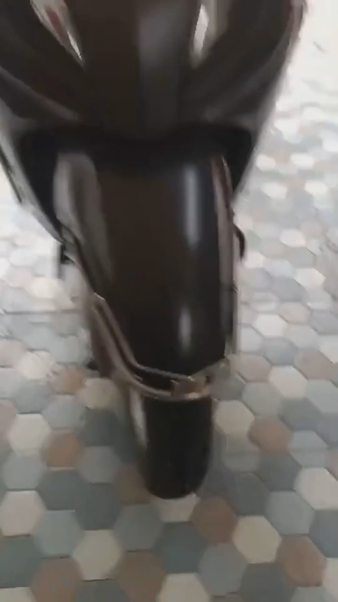 Walk-around video thumbnail