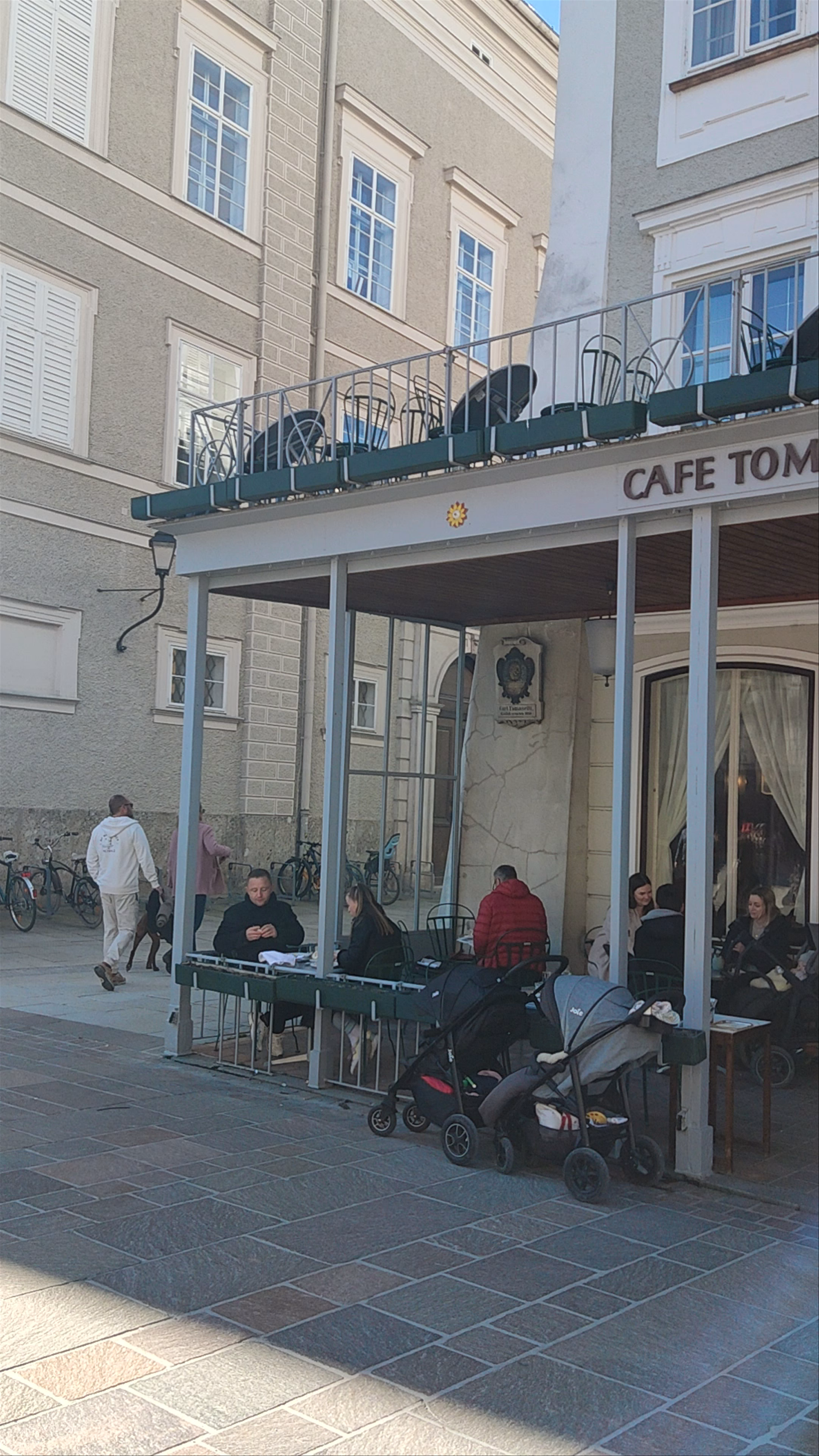 Café Tomaselli