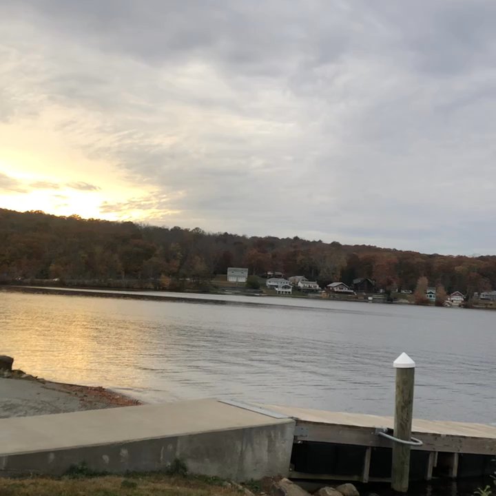 Arcadia Beach Pond - Beaches Near Me - Exeter, Rhode Island